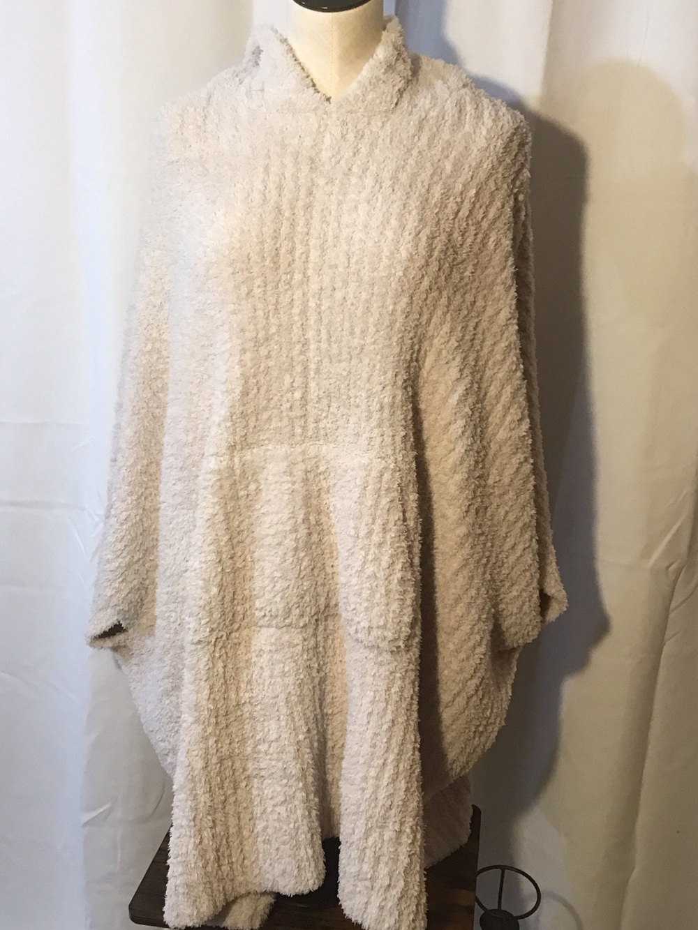 Barefoot Dreams Cream Plush Hooded Poncho